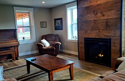 St. Williams House | Carolinian Hideaway - Quiet location just 5 minutes to Turkey Point