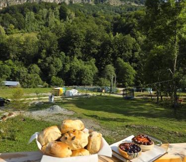 Dragoslavele Ski Chalet | Carpathian A-frame