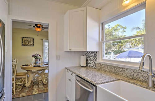 Carpinteria Apartment | Carpinteria Apt w/Hot Tub - 10 Min Walk to Beach!