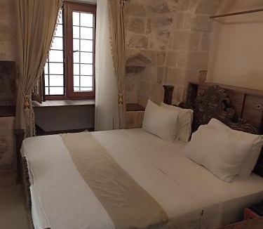 Artuklu Hotel | CARRA KONAĞI