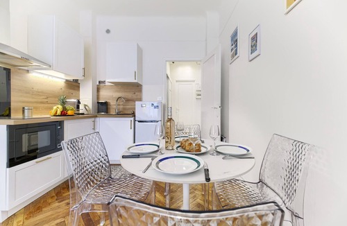 Gambetta Apartment | *CARRE D'OR * CHARMING APARTMENT*5 MINUTES FROM THE BEACH PROMENADE DES ANGLAIS*
