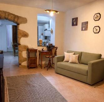Scano di Montiferro Apartment | Carrela 'e mesu