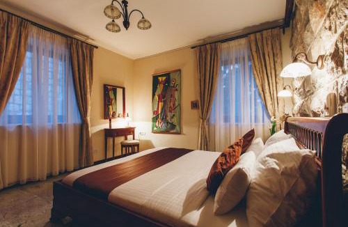 Tivat Hotel | Carrubba