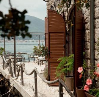 Tivat Hotel | Carrubba