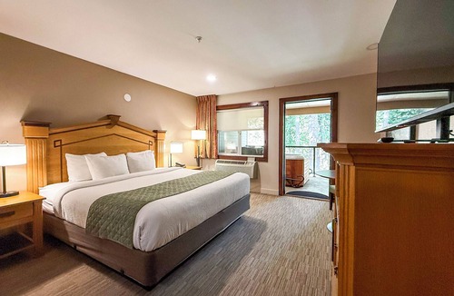 Carson Hotel | Carson Hot Springs Resort