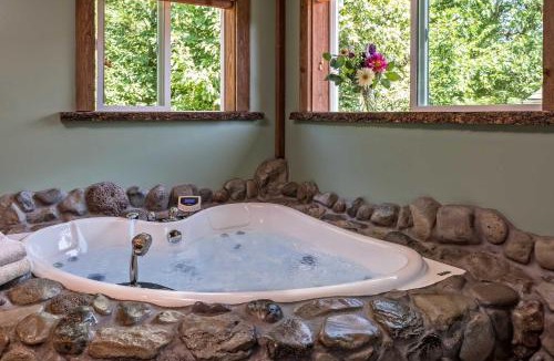Carson Bed & Breakfast | Carson Ridge Luxury Cabins