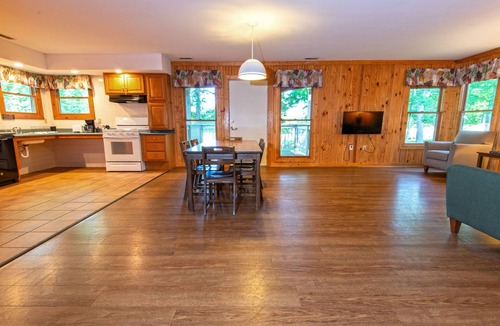 Olive Hill Hotel | Carter Caves State Resort Park