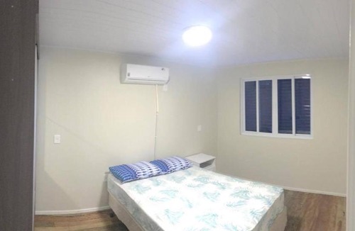 Quatro Ilhas House | Casa 30m da praia - 2quartos