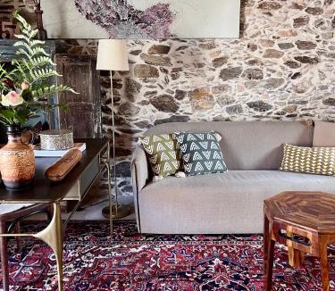 Penacova House | Casa 5A - Refúgio Intimo e privado com design e pátio acolhedor