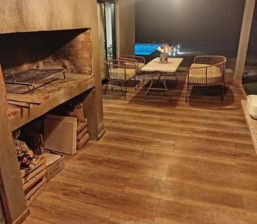 Trapiche House | Casa a estrenar En Trapiche - Pileta privada