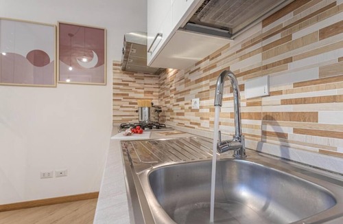 Zona XV Torre Maura House | Casa Abeba