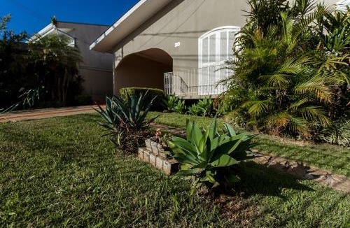 Oficinas House | Casa Aconchego da Bisa - perto do Estádio do Operário!