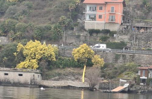 Cannobio Apartment | Casa ai Castelli