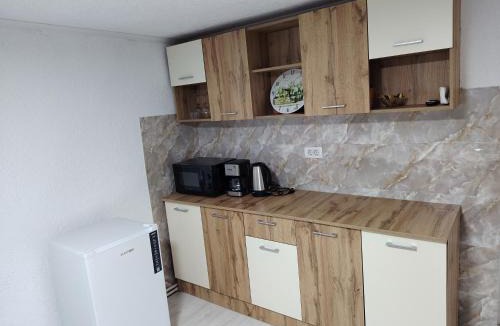 Pesteana House | Casa AIDA