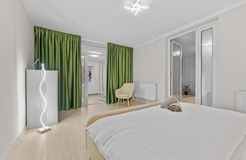 Roman Villa | Casa Albă