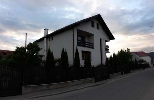 Viseu de Sus House | Casa Alba