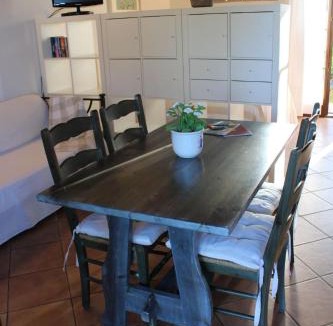 Cecina Apartment | Casa "Ale" con piscina comune e bellissimo giardino a 5 minuti dal mare