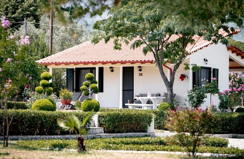Olympiada House | Casa Alegria