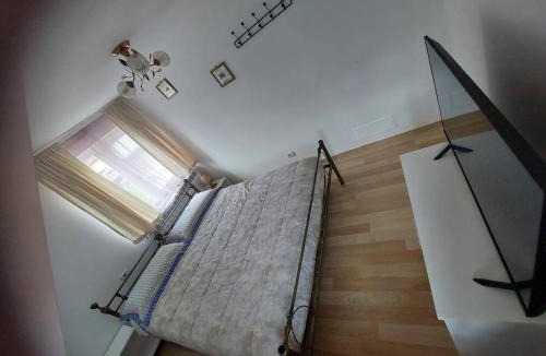 Ceahlau House | Casa Alice nr 64 -Complex de Pensiuni si Casute la munte!