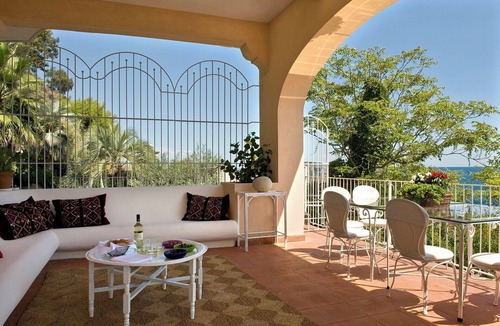 Santa Maria La Scala Villa | Casa alla Scala - Three Bedroom Villa, Sleeps 6
