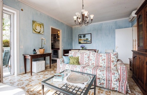 Cannobio Apartment | Casa alla Traversa by Lago Reisen