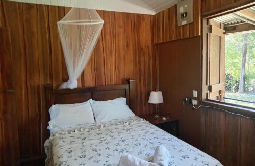 Cabuya House | Casa Almendros