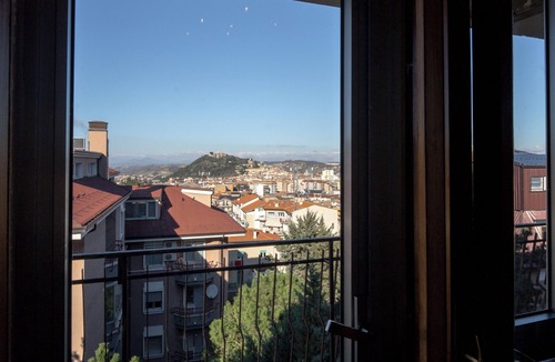 Campobasso Apartment | CASA ALTIMORA - elegant city view apartment - SmartCheck-In & Wifi Fibra