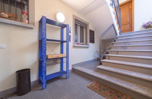 Santa Maria - Rezzonico Apartment | Casa Amarilla