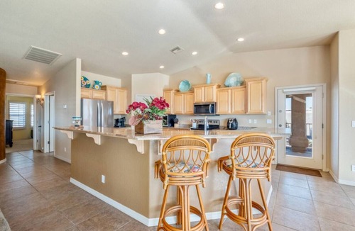 Lake Havasu City House | Casa Amigo - Pool, Spa, Backyard Oasis, Parking
