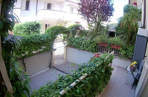 San Donato Apartment | "CASA ANTO" Lucca, Free WiFi- AC- Parking Space- Bicycles- Patio