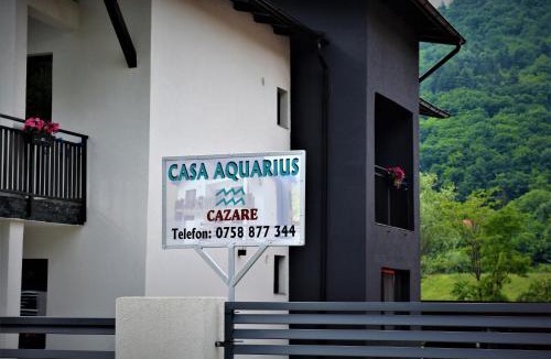 Caciulata House | Casa AQUARIUS
