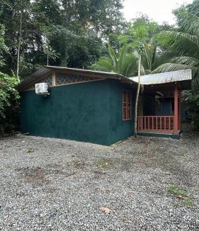 Manzanillo House | Casa Ara