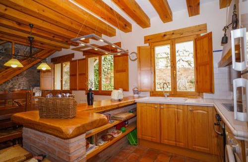 Arnedillo House | Casa Arnedillo by Apartamentos Arnedillo