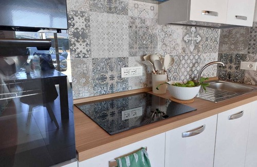 Aspra Apartment | Casa Asprigna is located in Aspra, one of the most characteristic seaside villages.