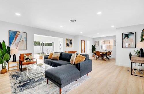Hollywood Lakes House | Casa Azul 4Bed 2Bath Home with Heated Pool & Spa 1304