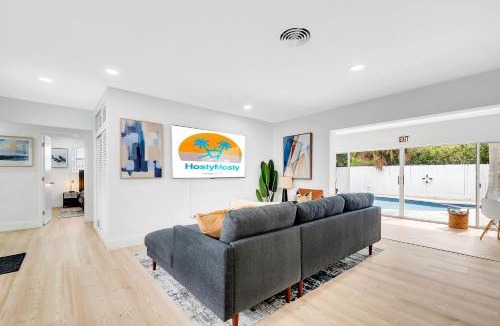 Hollywood Lakes House | Casa Azul 4Bed 2Bath Home with Heated Pool & Spa 1304