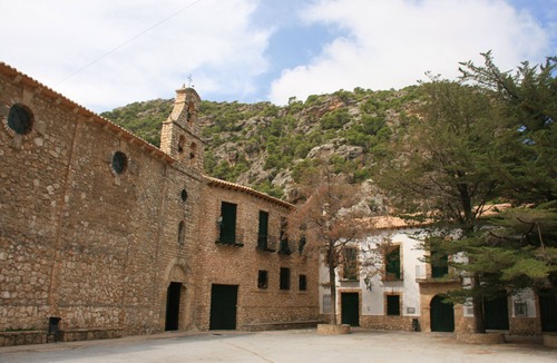 Hinojares House | Casa Azul Cazorla - Sleeps 8 in Parque Natural Sierras de Cazorla,