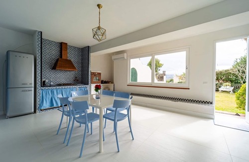 Capo Peloro Apartment | Casa Azzurra apartment with garden by the sea