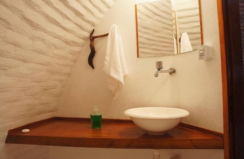 Caicara Bed & Breakfast | CASA B&B