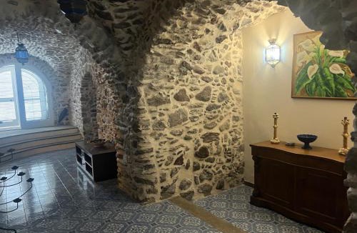 Canneto House | Casa Bacot