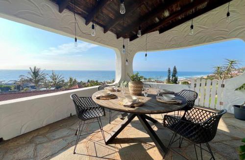 Bluff House | Casa Bellé Bluff