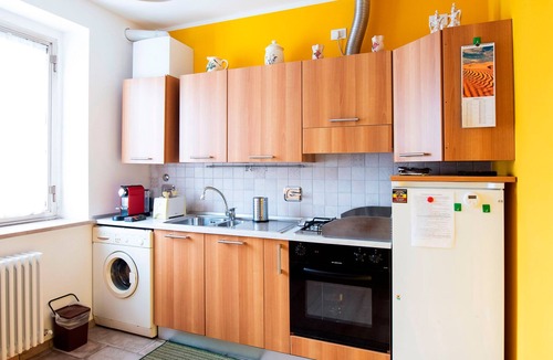 Monfalcone House | Casa Bianchera, Apartment with independent entrance and garden