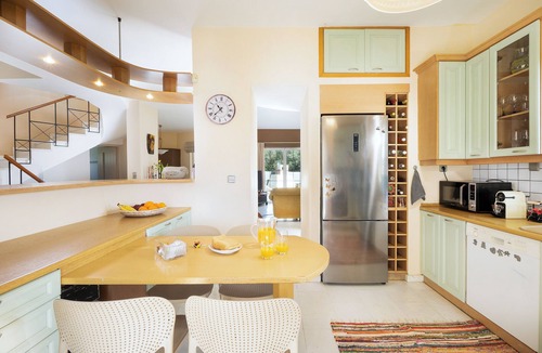Galatas Villa | CASA BILA