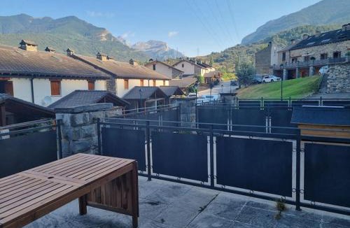 Villanua Ski Chalet | Casa Biniu