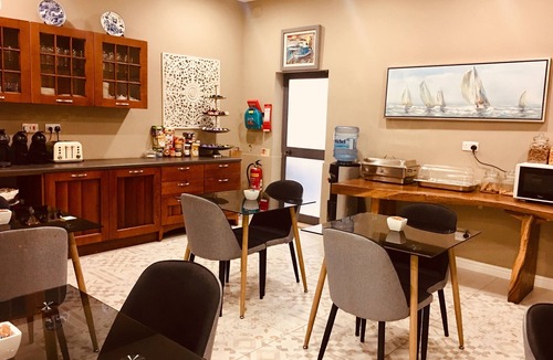 Cospicua Hotel | Casa Birmula