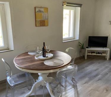 Grotte di Castro House | Casa Biscarello - Borgo e Lago