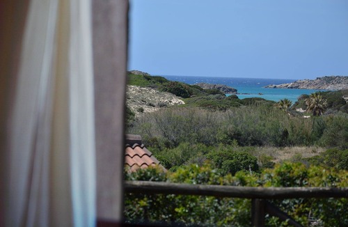 Chia Villa | Casa Bithia, WOW effect, a patio one step away from the sea, dunes and greenery