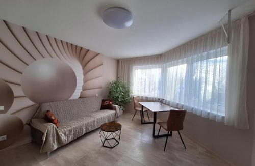 Wirges Apartment | Casa Blanca