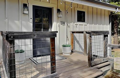 Ruidoso House | Casa Blanca