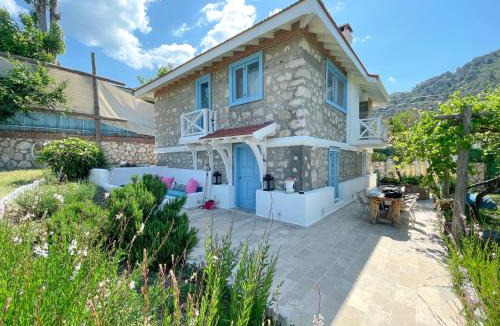 Islamlar Villa | Casa Bodamya